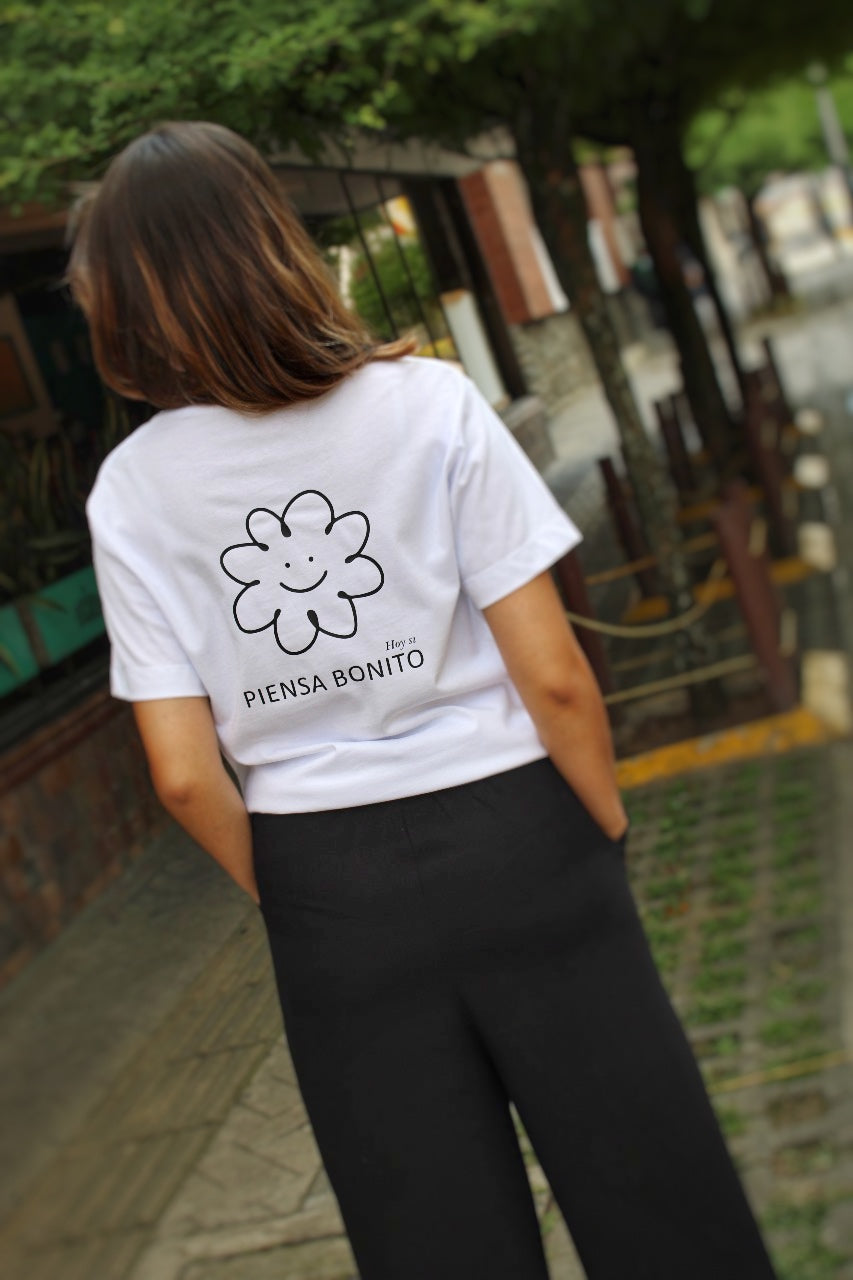 T-shirt - Piensa bonito