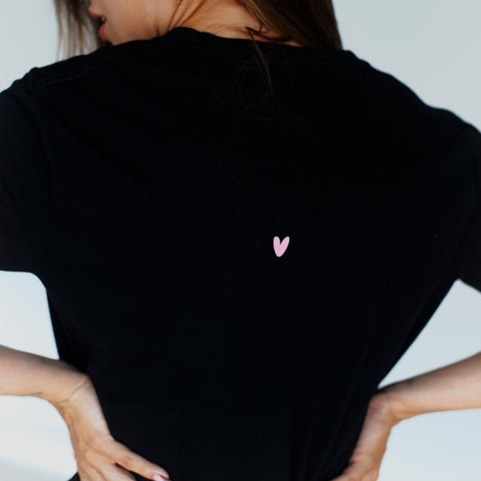 T-shirt - No necesitas. Mereces
