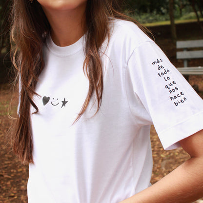 T-shirt - Más de todo lo que nos hace bien